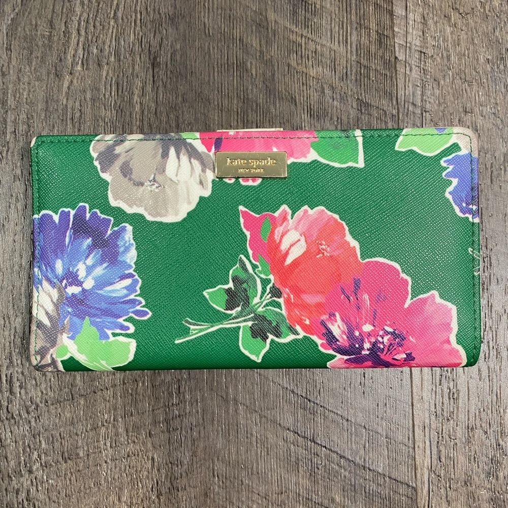 KATE SPADE Grant Street Grainy Vinyl Stacy Wallet